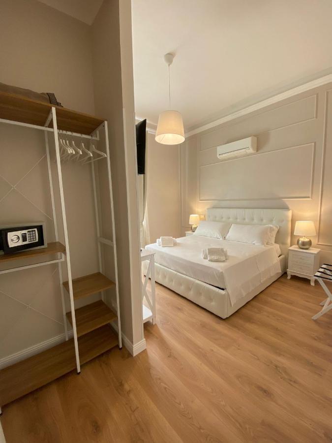 Four Lions Villa Guesthouse 比萨 外观 照片