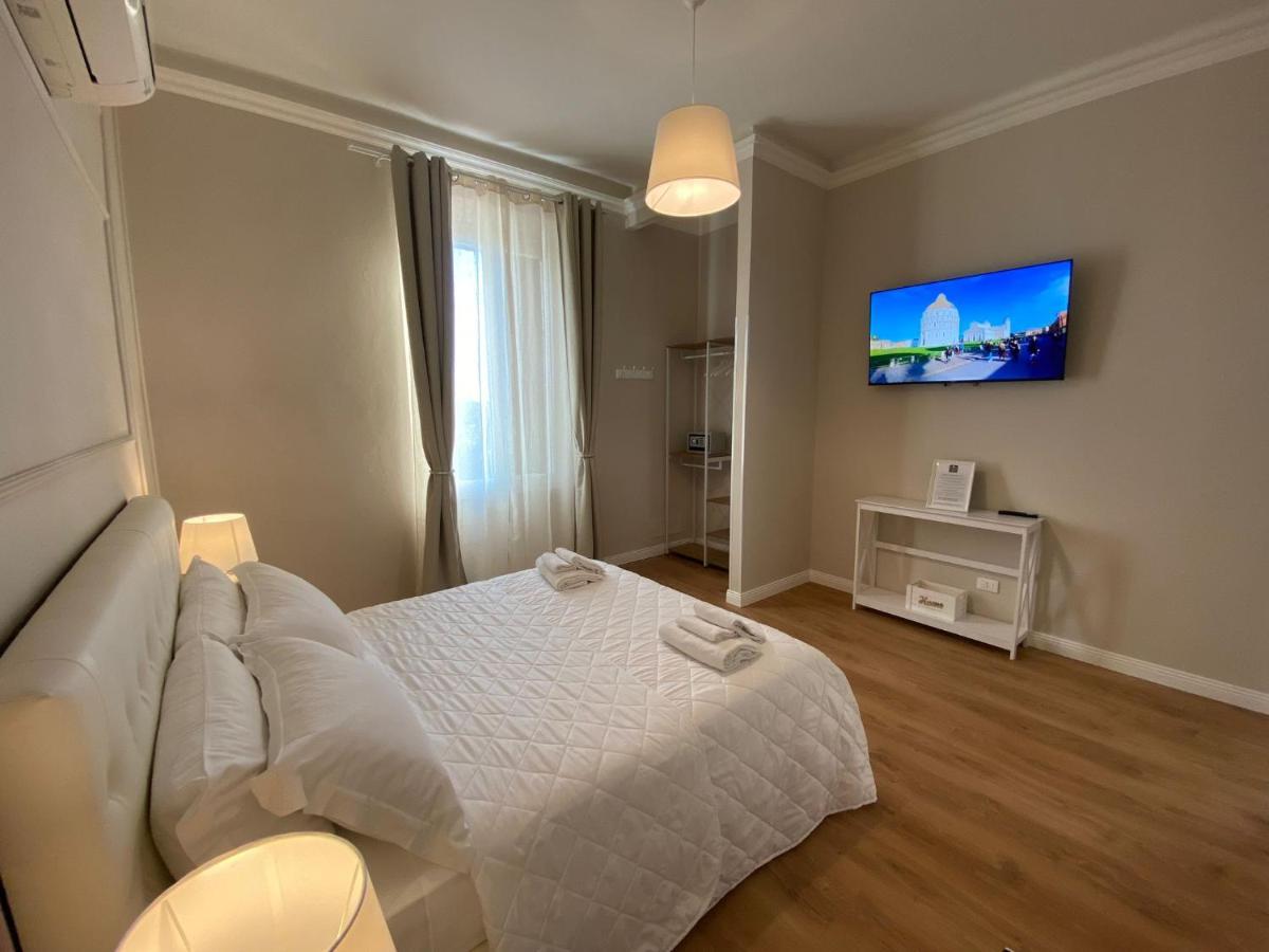 Four Lions Villa Guesthouse 比萨 外观 照片