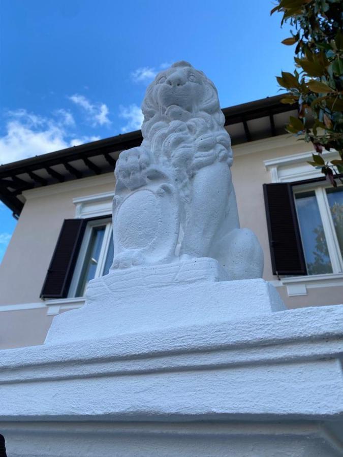Four Lions Villa Guesthouse 比萨 外观 照片